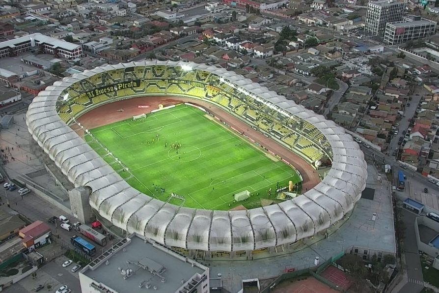 Con estrictas medidas sanitarias los hinchas pudieron volver al estadio de Coquimbo