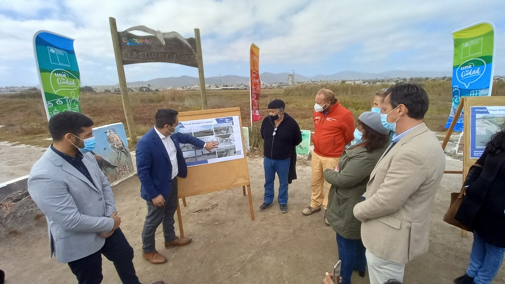 Autoridades presentan detalles del proyecto del Parque Humedal El Culebrón