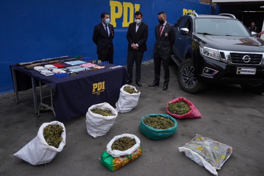 PDI detiene a banda con explosivos, armas, municiones y 347 kilos de cannabis en Ovalle