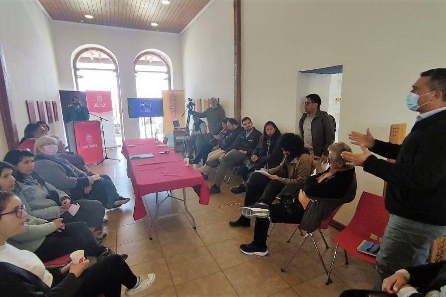 Reactivación Cultural: Artistas y gestores de Los Vilos se reúnen con autoridades de Gobierno