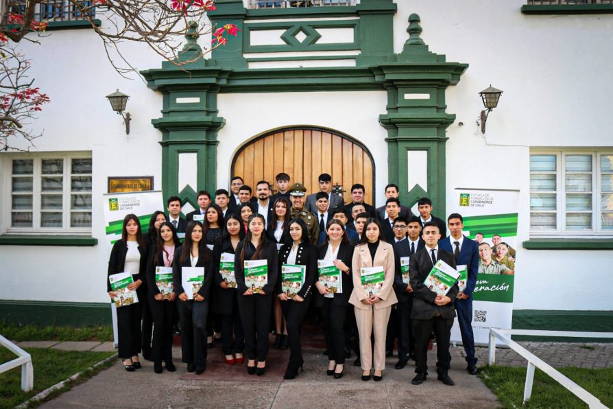 32 jóvenes de la región formarán parte de la nueva generación de Carabineros tras cambios a los requisitos.