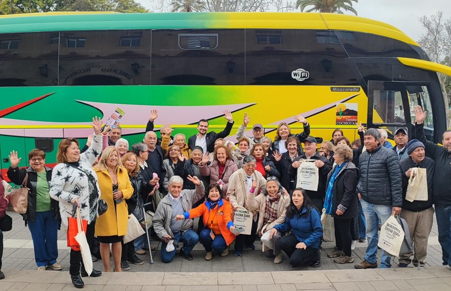 A Combarbalá los pasajes: Adultos mayores de La Serena conocerán la comuna del Limarí gracias al programa “Vacaciones Tercera Edad”