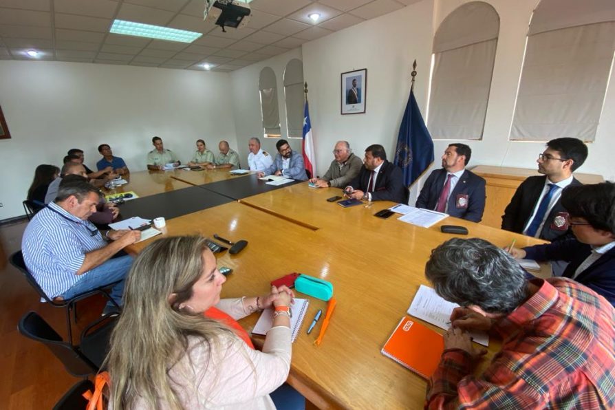 Gobierno y gremios de camioneros y fortalecen alianza estratégica por la seguridad en carreteras