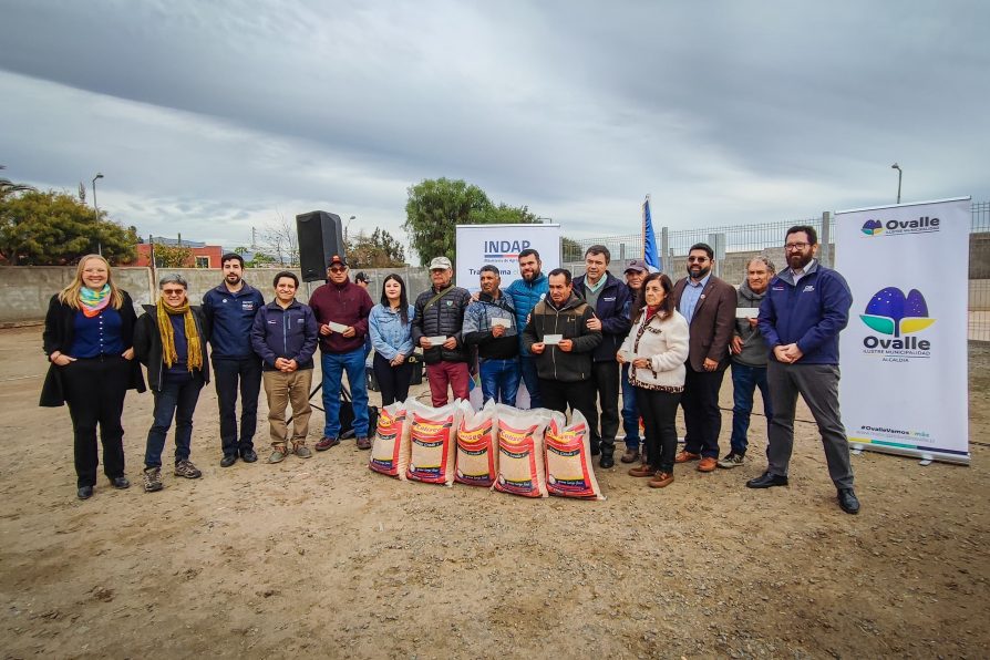 Ministerio de Agricultura se despliega en provincia de Limarí y anuncia incentivos para casi 2 mil agricultores