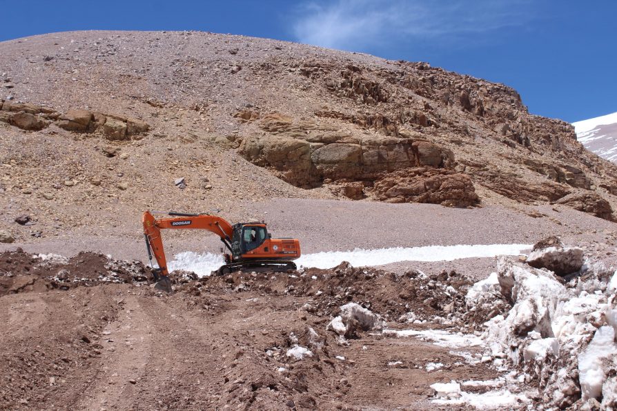 Condiciones meteorológicas mantienen cerrado el Paso de Agua Negra